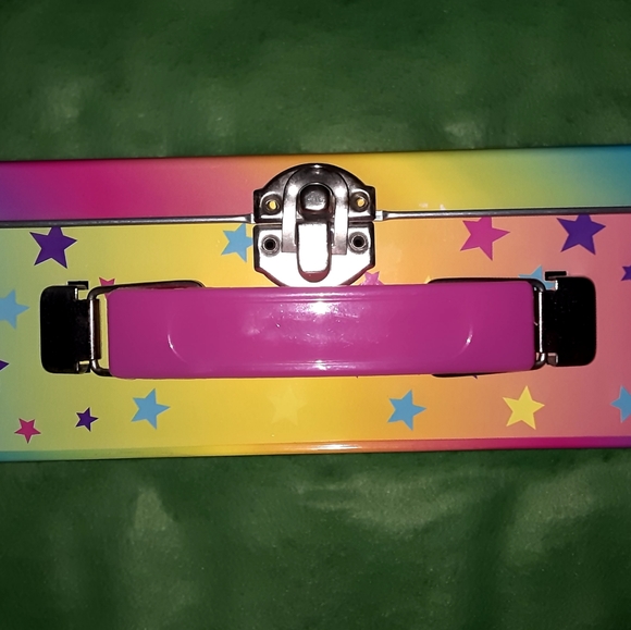 My Little Pony collectable tin - Picture 2 of 5